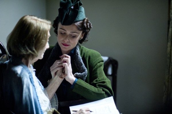 1320567-upstairs-downstairsrs